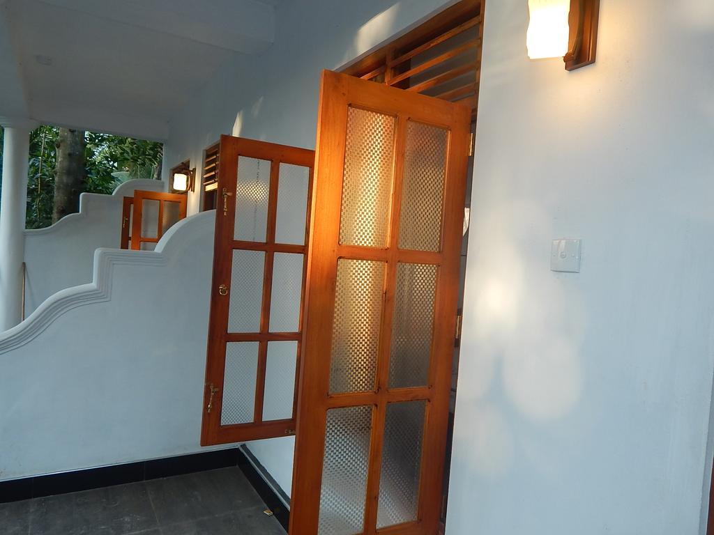 Bed and Breakfast Little Angels Мірісса Номер фото